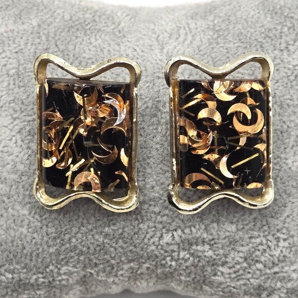 Vtg Pam Signed Quarter Moon Clip on Earrings 50s Mid-Century Celestial Whmsigoth - Picture 1 of 12